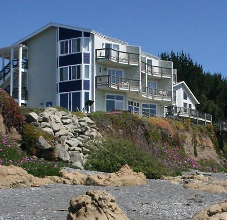 Shelter Cove The Oceanfront Inn מראה חיצוני תמונה