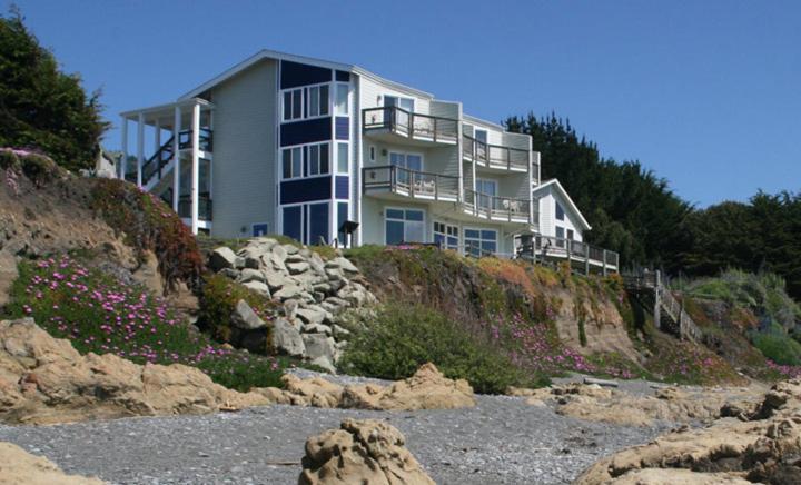 Shelter Cove The Oceanfront Inn מראה חיצוני תמונה