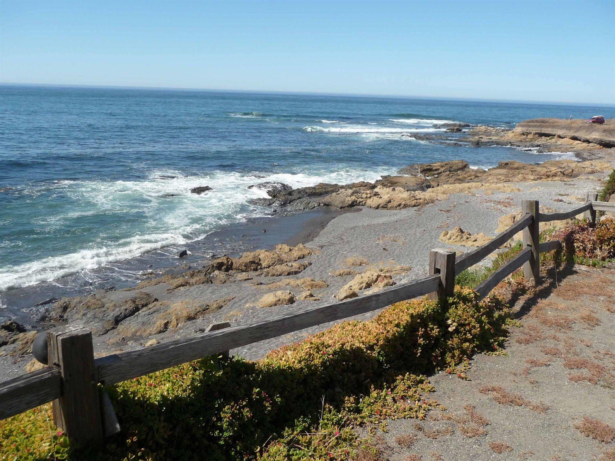 Shelter Cove The Oceanfront Inn מראה חיצוני תמונה