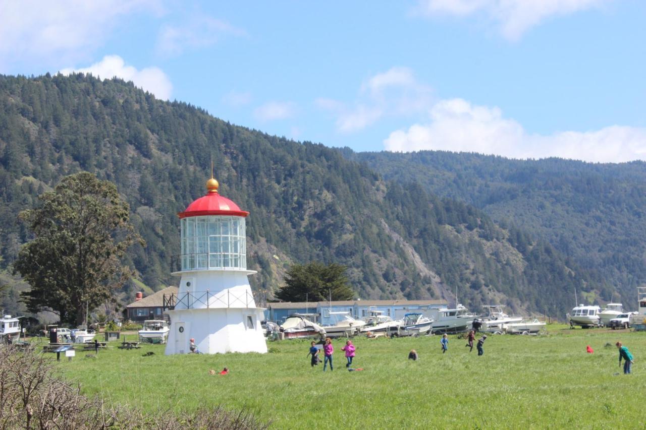 Shelter Cove The Oceanfront Inn מראה חיצוני תמונה